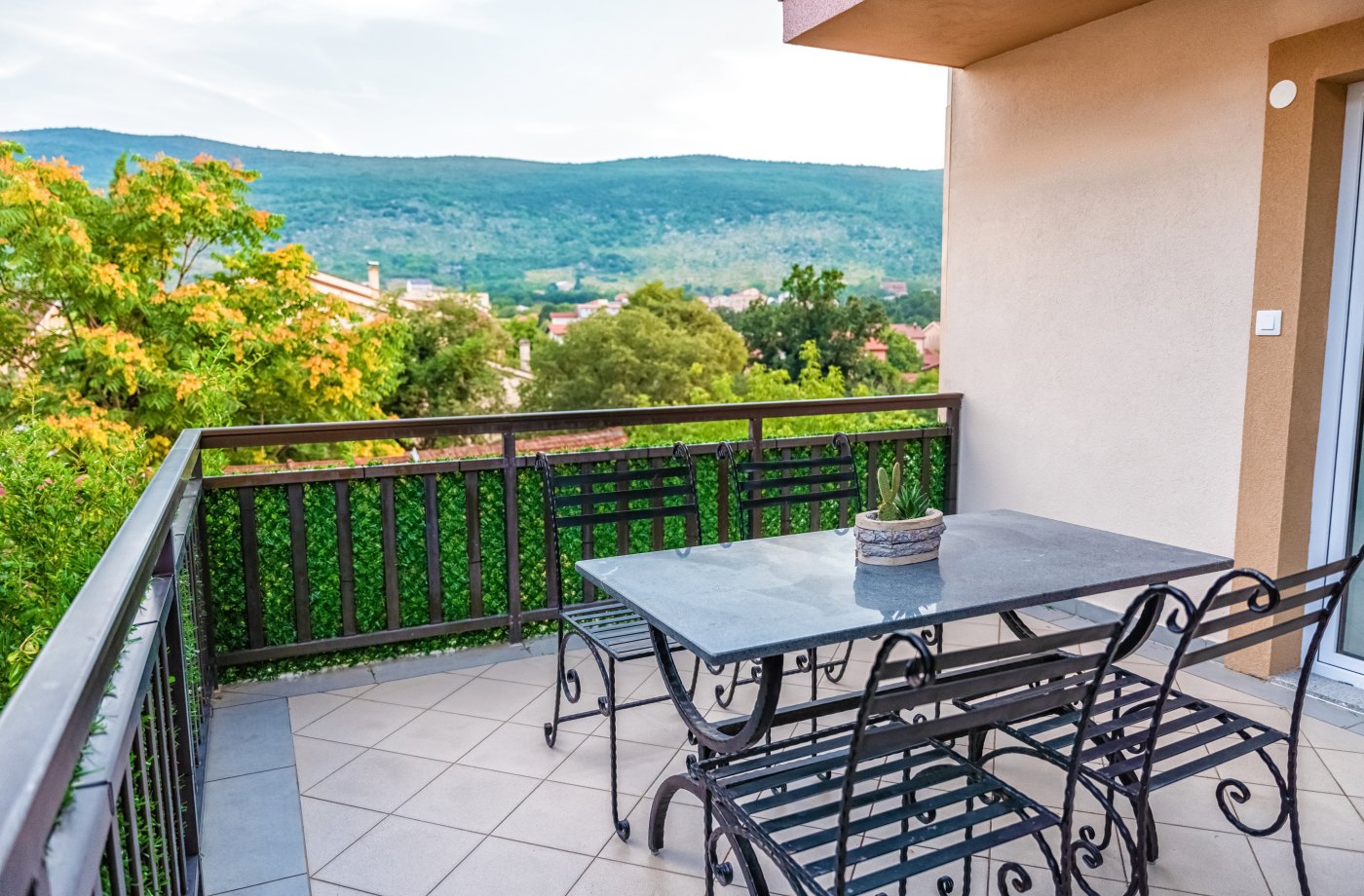 Suite s terasom