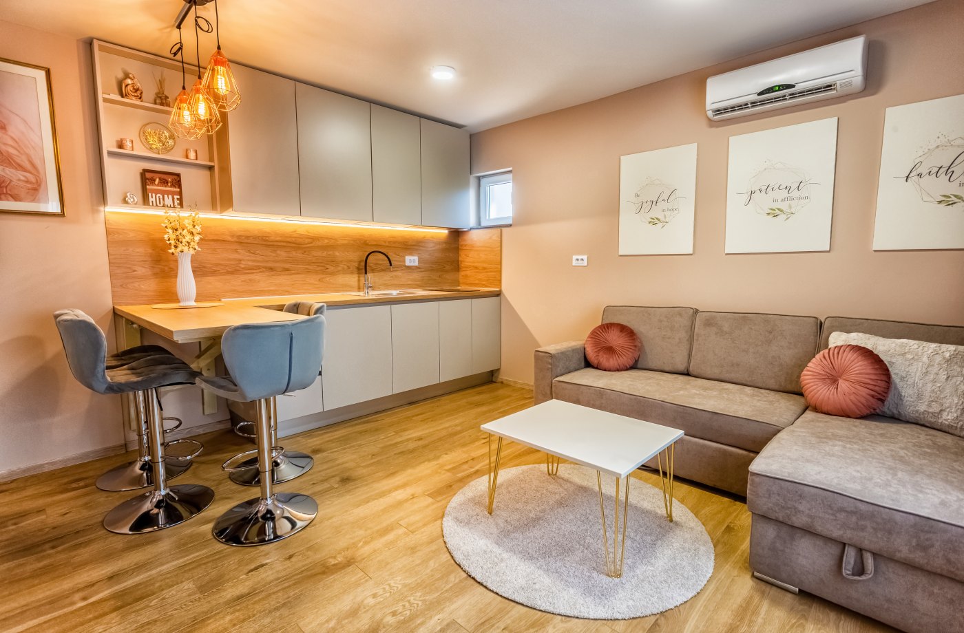 Apartman Superior s 1 spavaćom sobom i balkonom